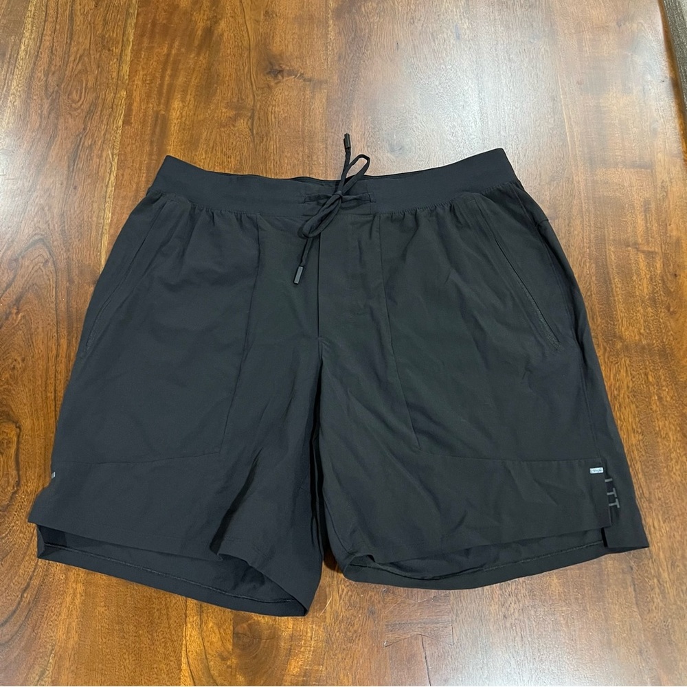 Lululemon License To Train Linerless Shorts 7” Inseam Size XL